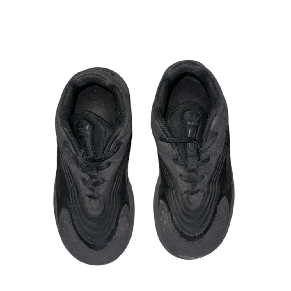 Boy’s Adidas Black Sneakers Chunky Design Comfort